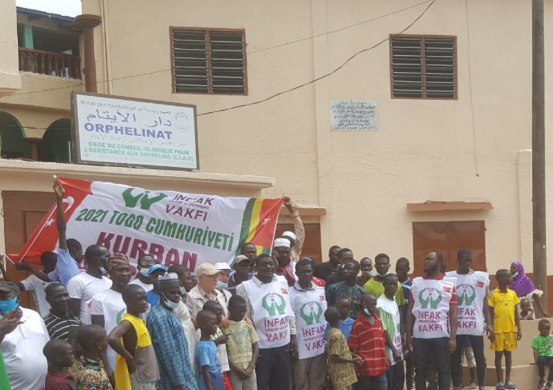 TOGO’daki  İhtiyaç Sahipleri Kurban ile Hatırlandı